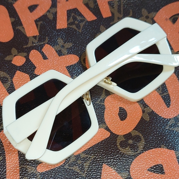 Vintage 60's Shades *Final Price* - Picture 6 of 11